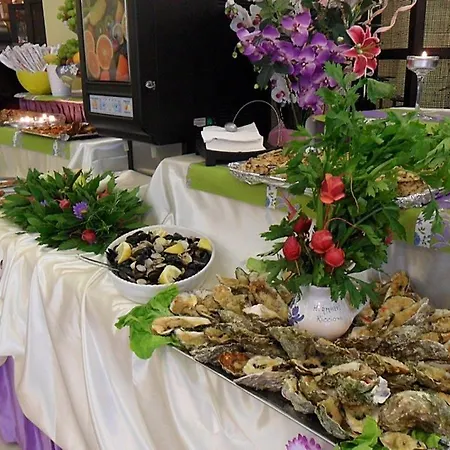 Amalfi Smart Hub Rooms & Apartments - Ideale Per Ragazzi 3*