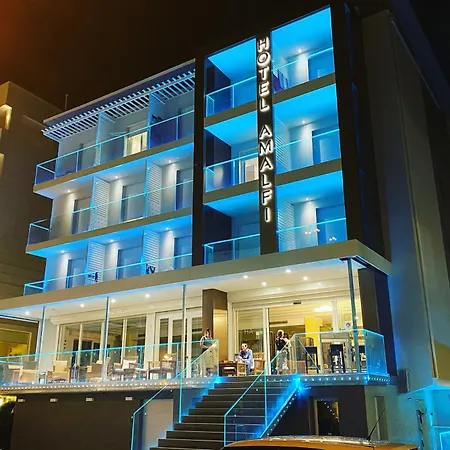 Amalfi Smart Hub Rooms & Apartments - Ideale Per Ragazzi 3*