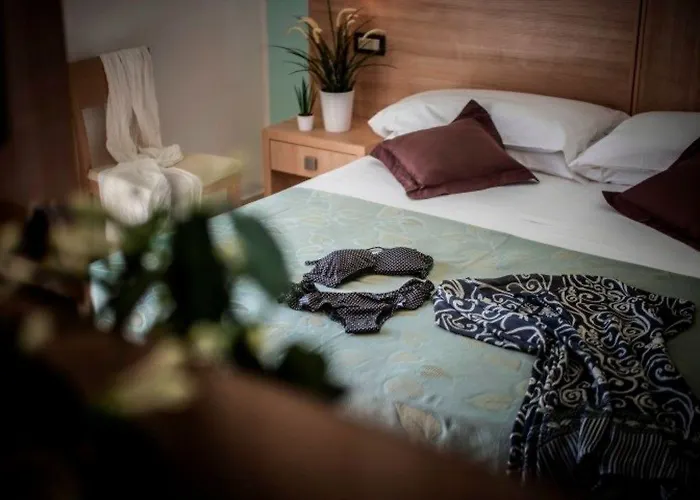 Amalfi Smart Hub & - Ideale Per Ragazzi Hotel Riccione