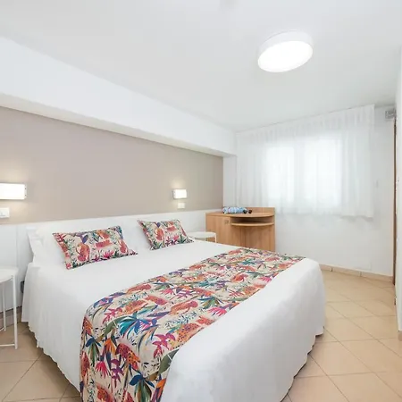 Amalfi Smart & - Ideale Per Ragazzi Hotel 3*