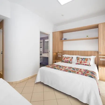 Amalfi Smart Hub Rooms & Apartments - Ideale Per Ragazzi Riccione