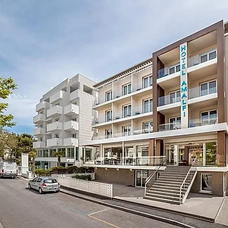 Amalfi Smart & - Ideale Per Ragazzi Hotel