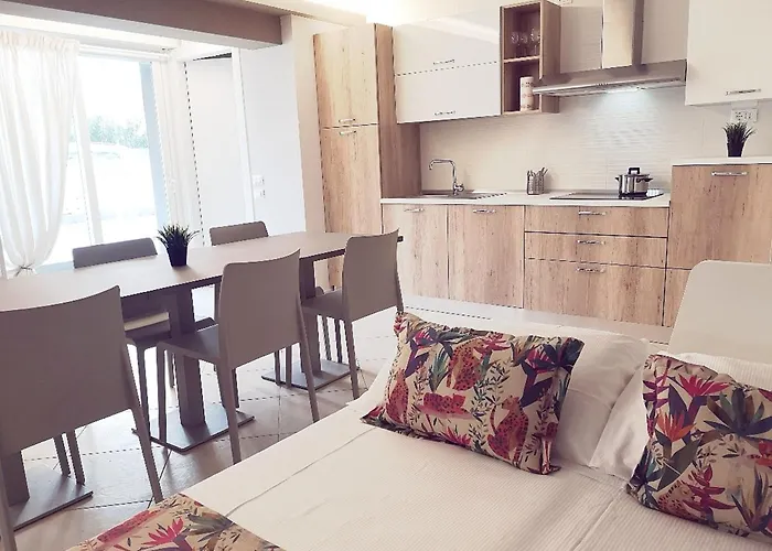 Hotel Amalfi Smart Hub Rooms & Apartments - Ideale Per Ragazzi